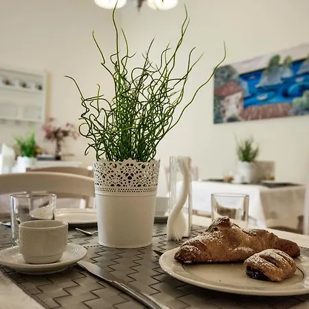Ciuri Ciuri Bed & Breakfast *