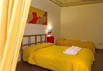 Alojamento de Acomodação e Pequeno-almoço Lt Teatro Massimo 3*