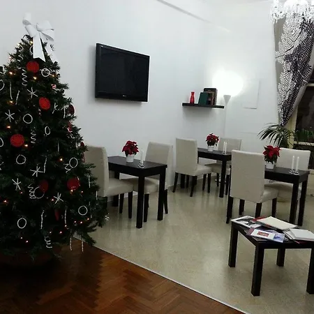 Paolo E Mariella Bed & Breakfast 2*