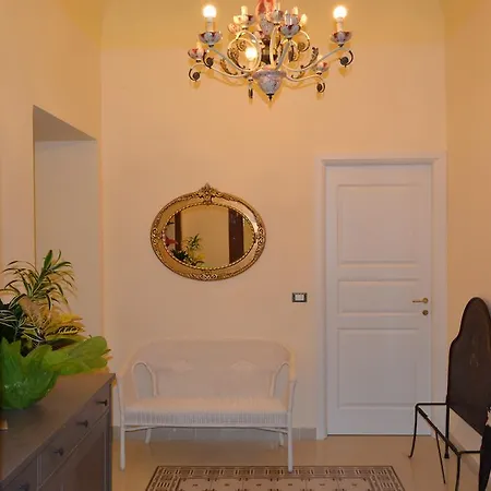 Bed & Breakfast Palazzo Corvino 3*