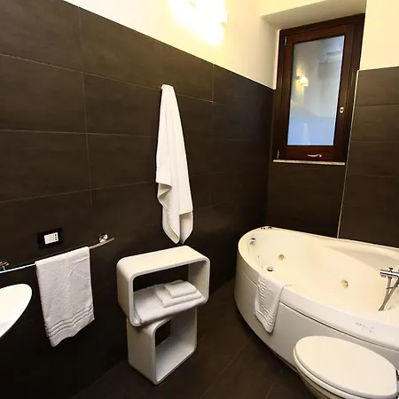 Bed & Breakfast Teatro Del Sole 3*