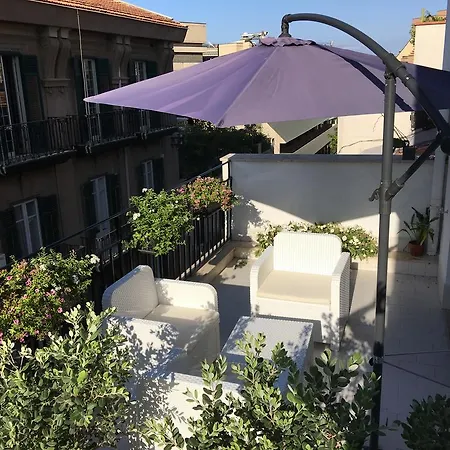 Casa de hóspedes Dimora Villareale 3*