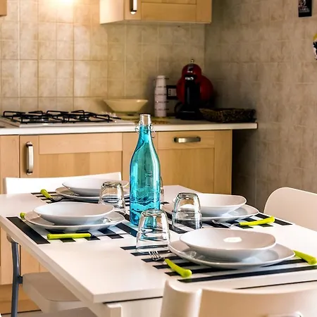 Apartment Central *