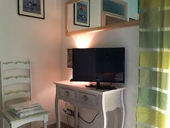 Bed & Breakfast Domus Dei Cocchieri