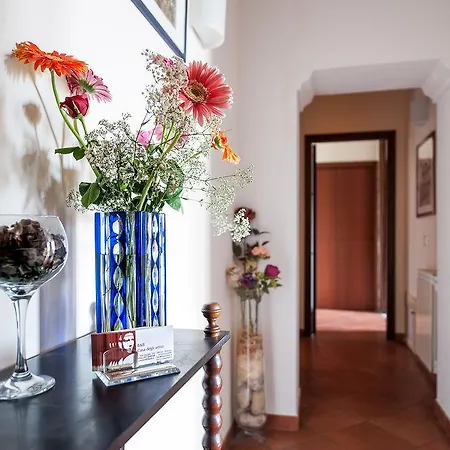 Casa Degli Artisti Bed & Breakfast 3*