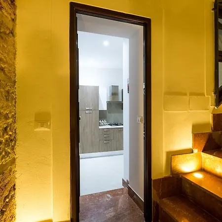 Apartment Casa Petra Ai Quattro Canti