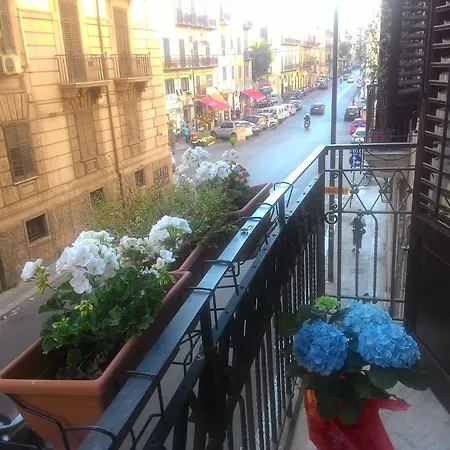 Casa Politeama *