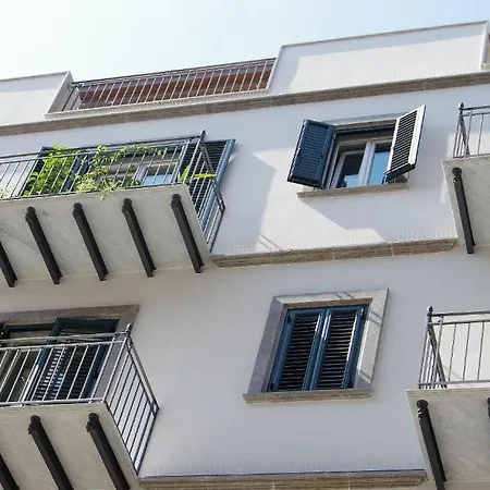 Bb 10 Serpotta 3* Palermo