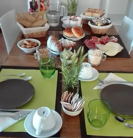 فندق مبيت وإفطار La Piazzetta باليرمو