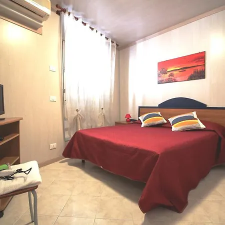Al Piazza Marina Palace Bed & Breakfast 2*