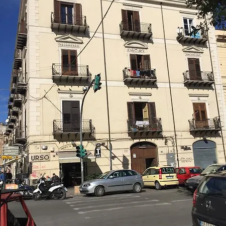 Lincoln Apartment