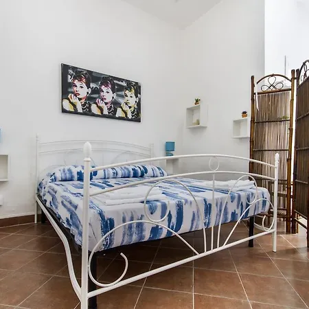 Apartment Partanna Mondello Cost