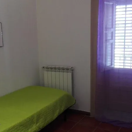 Ostello Le Sedie Volanti *