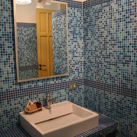 La Casa Di Zoe - Locazioni Turistiche Bed & Breakfast 3*