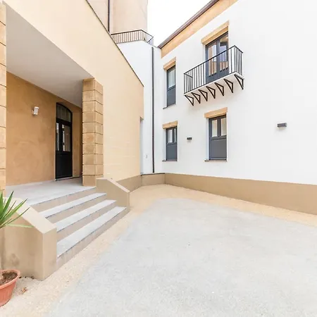 Camplus Normanni - Casa Per Ferie Hotel 3*