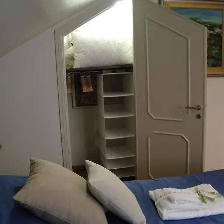 Holiday home Domus Billi Palermo
