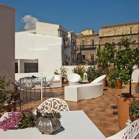 Il Giardino Di Ballaro Boutique فندق مبيت وإفطار 3*