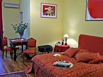 Letizia Hotel 3*