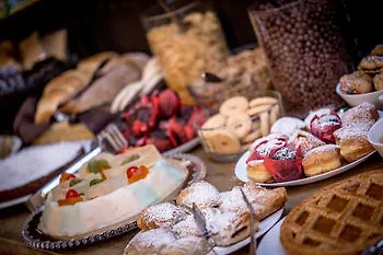 136 Bed & Breakfast 3*