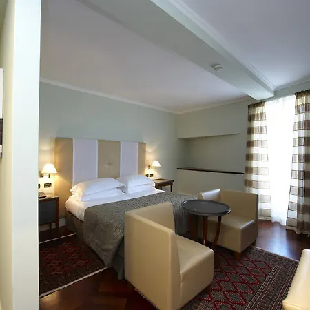 Grand Piazza Borsa 4*