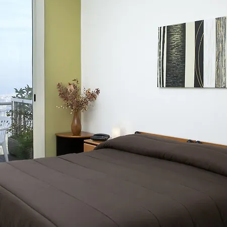 Bel 3 Hotel 3*