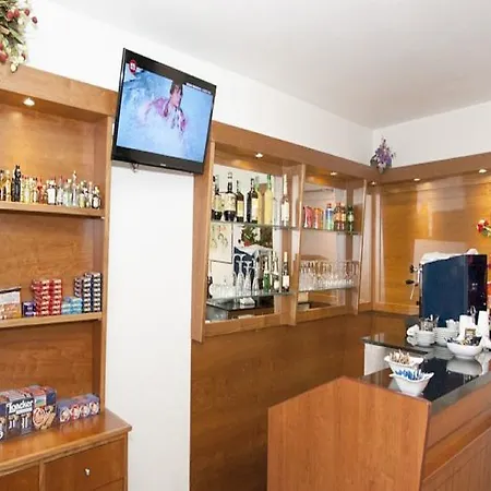 Al Piazza Marina Palace