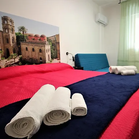 Into Palermo Rooms Bed & Breakfast