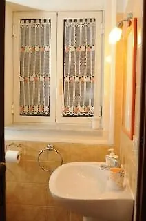 Nuovo Cortile לינה וארוחת בוקר פלרמו