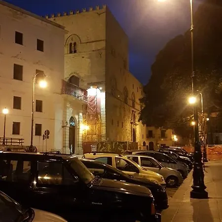 Calasicula *