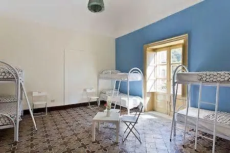 Hostal Sunshine