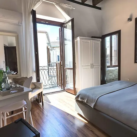 Casa Nostra Bed & Breakfast 2*