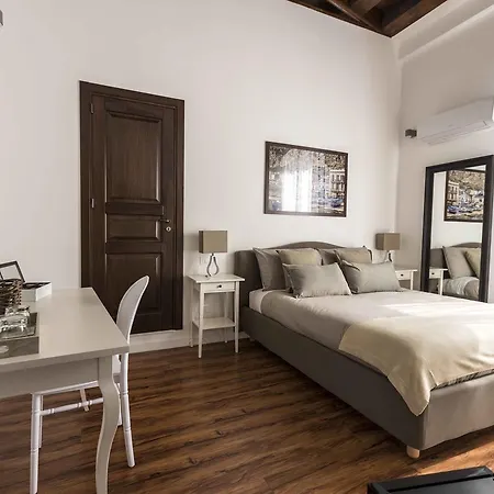 Casa Nostra Bed & Breakfast 2*