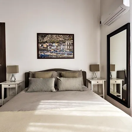 Casa Nostra 2* Palermo