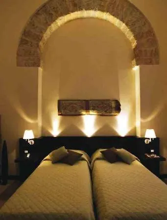 Hotel Ucciardhome