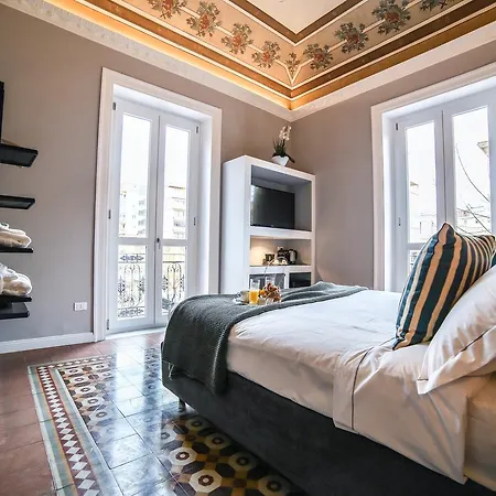 Family Affair Luxury Rooms&suites 2*