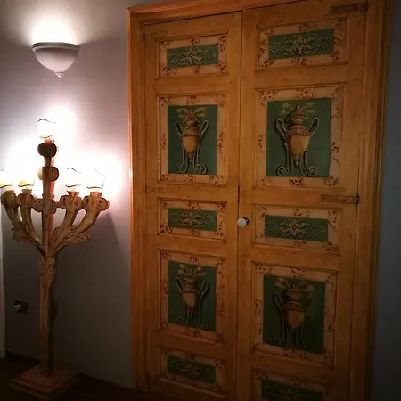 Al Massimo 36 Bed & Breakfast 3*