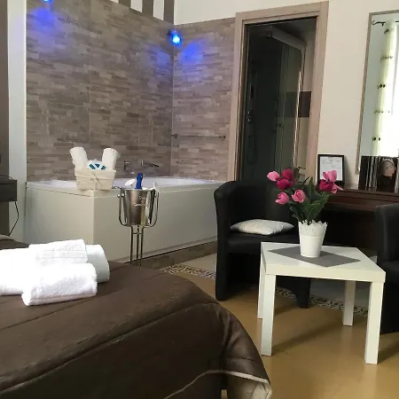 Bed & Breakfast Alba *