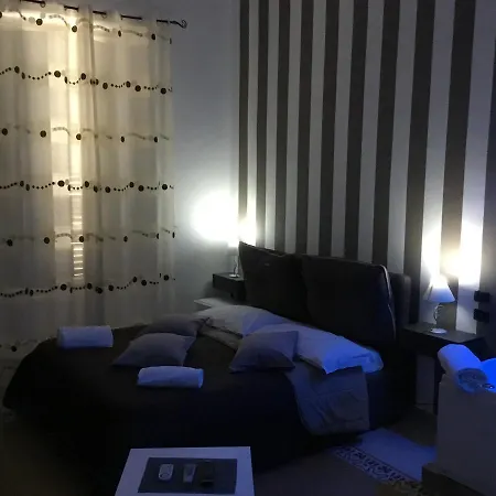 Bed & Breakfast Alba *