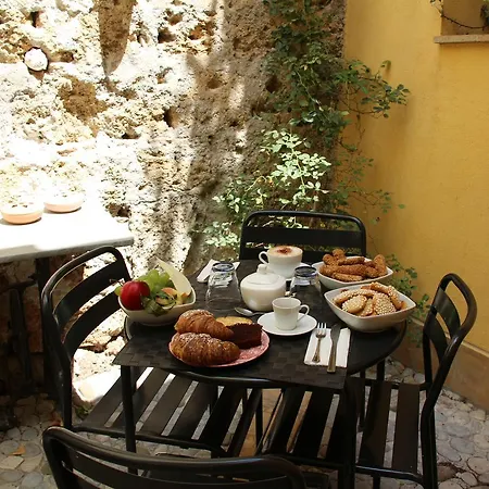 Khalisah Bed and breakfast Palermo