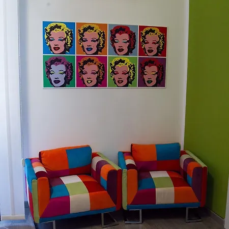 Gallery Guest house