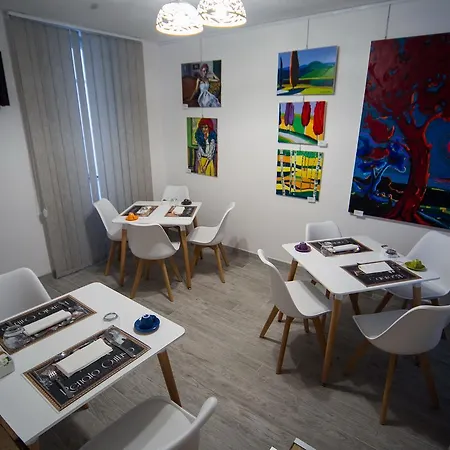 Gallery Guest house