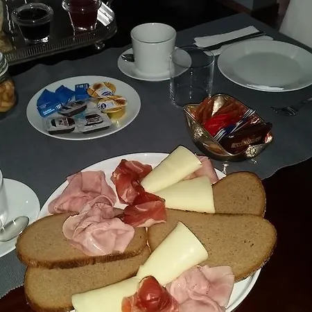 Bed and Breakfast Al Massimo 36 3*