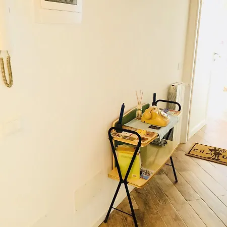 Go Go House 2 Casa Aprile Apartament