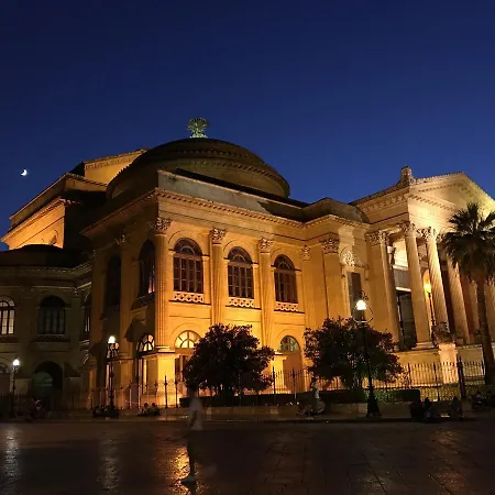 Bed and breakfast Lt Teatro Massimo