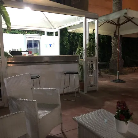 Liberty Luxury Guest house *