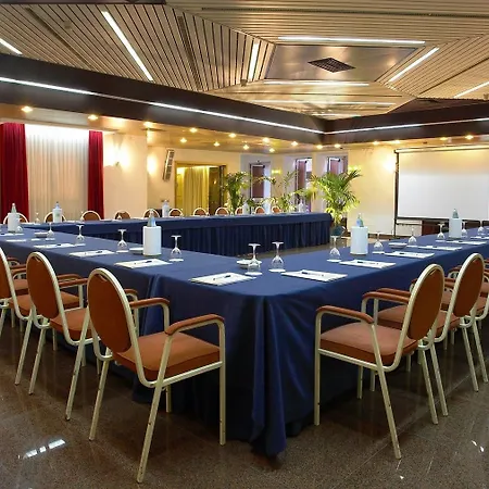 Astoria Palace 4*