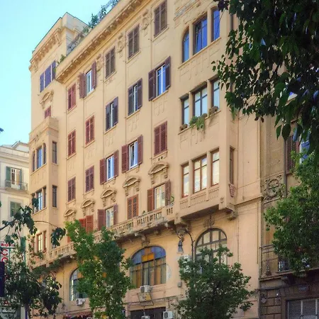Agata بيت شباب باليرمو