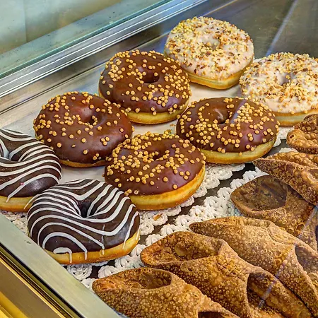 بيت شباب Agata باليرمو