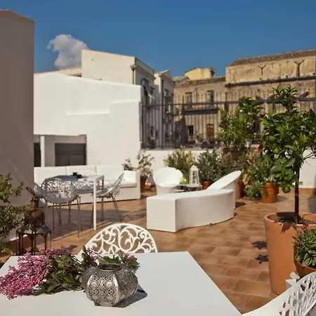 Il Giardino Di Ballaro Boutique 3* باليرمو