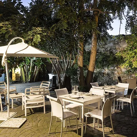 فندق مبيت وإفطار Il Giardino Di Ballaro Boutique باليرمو